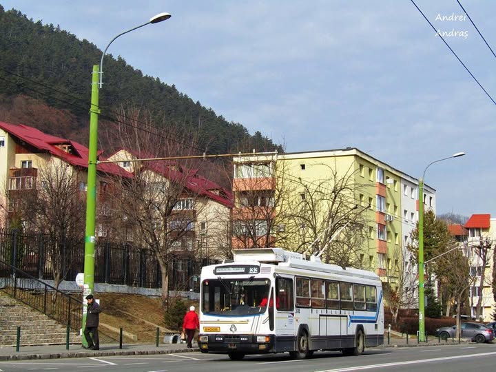 Trolleybus Renault ER100.2H n°424
